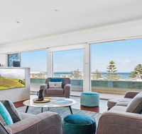Perpendicular Penthouse - modern beachside apartment - C Tourism