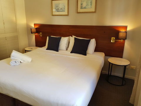 PERTH CBD APARTMENTS - C Tourism 1