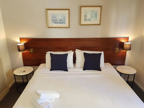 PERTH CBD APARTMENTS - C Tourism 2