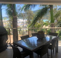 Phil's Place on Airlie - C Tourism
