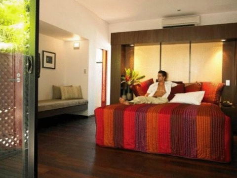 Pinctada McAlpine House - C Tourism 1