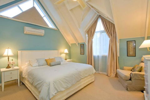 PLUM TREE COTTAGE - Spa Cottage With Woodfire - C Tourism 1