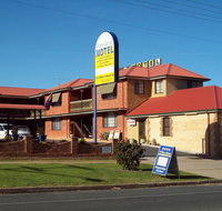 Poet's Recall Motel - C Tourism