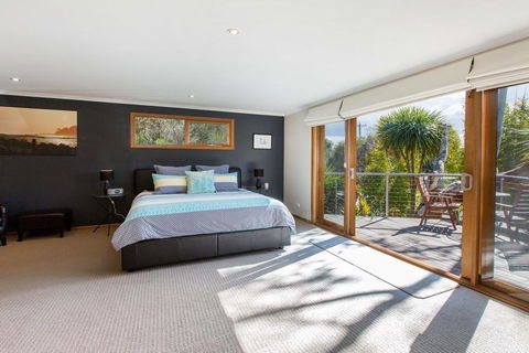 POINT LEO BEACH HOUSE - POINT LEO - C Tourism 0