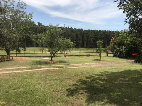 Ponytail Farmhouse - C Tourism 1