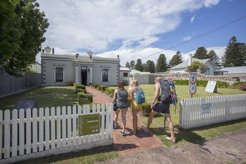 Port Fairy YHA - C Tourism 0