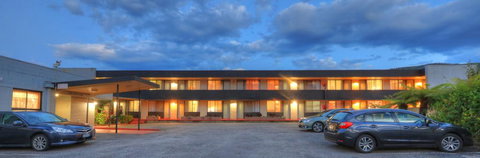 Queenstown Motor Lodge - C Tourism 0