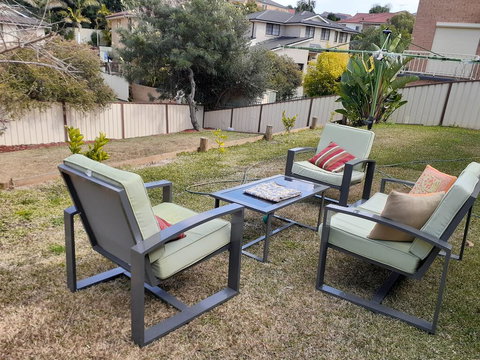 Quiet And Spacious Living Close To All Attractions - C Tourism 3