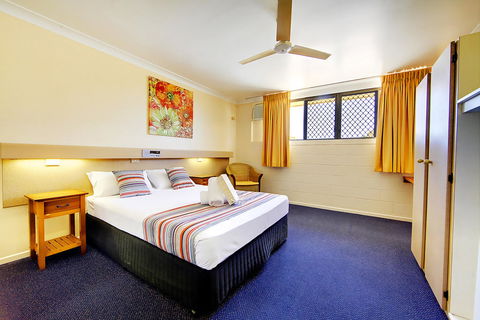 Raintree Motel - C Tourism 2