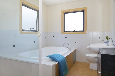 Reef - Located At Lennox Head - C Tourism 2