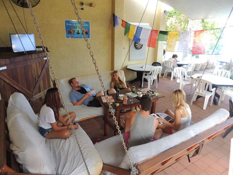 Reef Lodge Backpackers - C Tourism 1