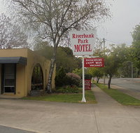 Riverbank Park MOTEL - C Tourism
