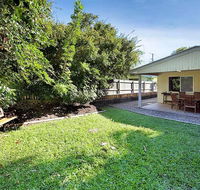 Roderick Street 52 Moffat Beach - C Tourism