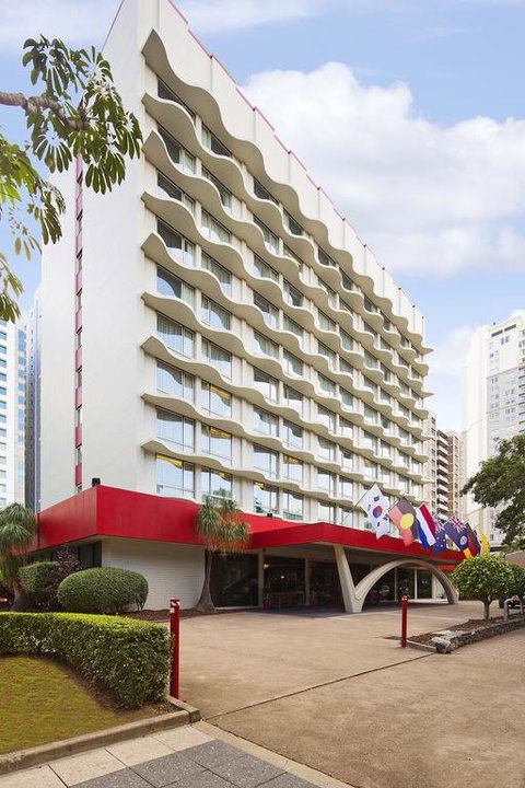 Royal On The Park - C Tourism 3