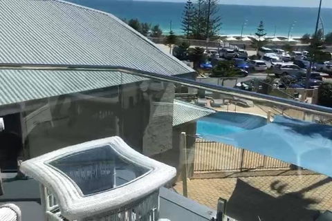 Scarborough Beach Front Resort - Shell Thirteen - C Tourism 0