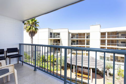 Scarborough Seaside Apartment 217 - C Tourism 3