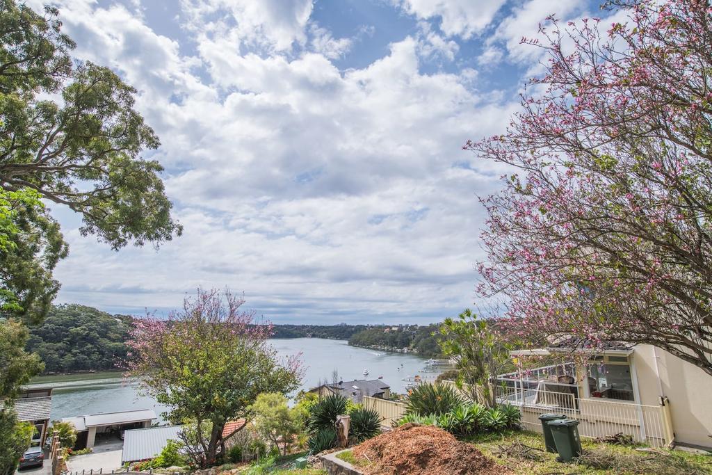 Illawong NSW C Tourism