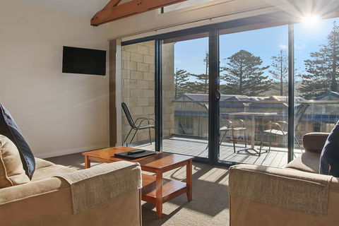 Sea Foam Villas - C Tourism 3