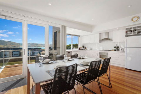 SEA NOOK - Seconds From The Beach - C Tourism 2