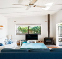 Sea Urchin, 9 Sandy Point Road - C Tourism