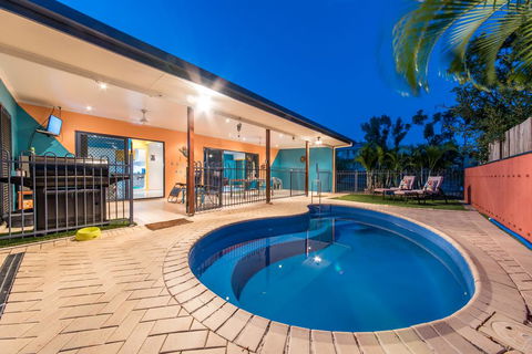 Seaside Hideaway- Hideaway Bay - C Tourism 0