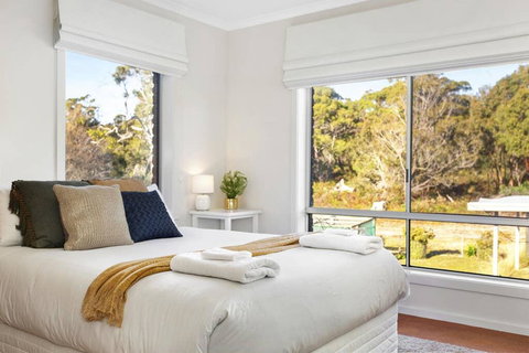 SEASIDE SERENITY 1 - C Tourism 1