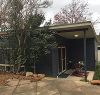 Self-contained Private 2 Bedroom Apartment - C Tourism