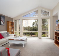 Serenity', 7 Mulloway Place - Peaceful house with air con Netflix & WIFI - C Tourism