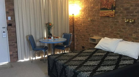 Settlement Motor Inn - C Tourism 0