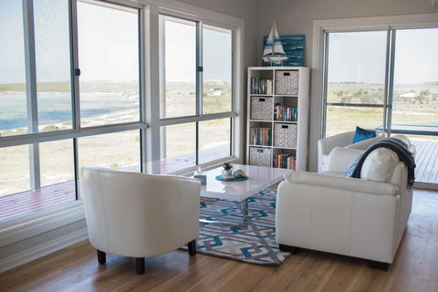Shades Of Blue Eco Retreat - C Tourism 0