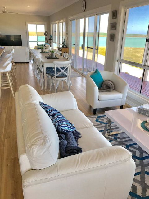 Shades Of Blue Eco Retreat - C Tourism 3