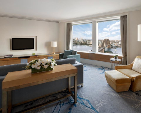 Shangri-La Hotel, Sydney - C Tourism 1