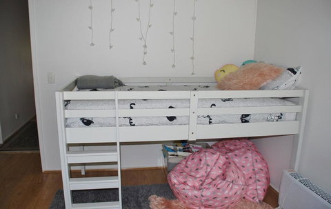 SHORE BEATS WORK - INVERLOCH - C Tourism 3