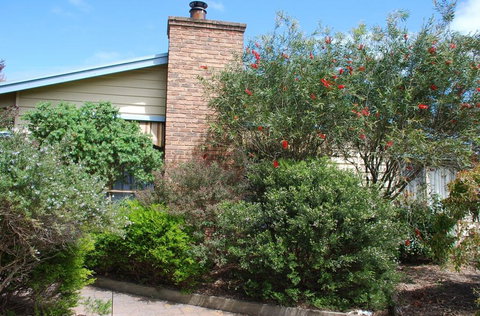 SHORE BEATS WORK - INVERLOCH - C Tourism 2