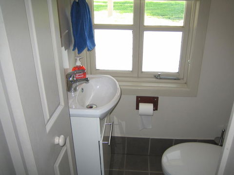 Showgrounds Cottage Naracoorte - C Tourism 2