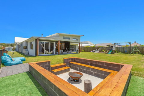 Sienna Rose - C Tourism 3