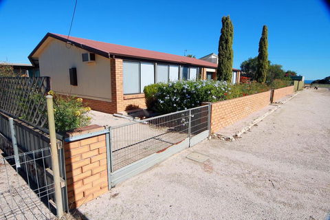 Smoky Bay Holiday House - C Tourism 2