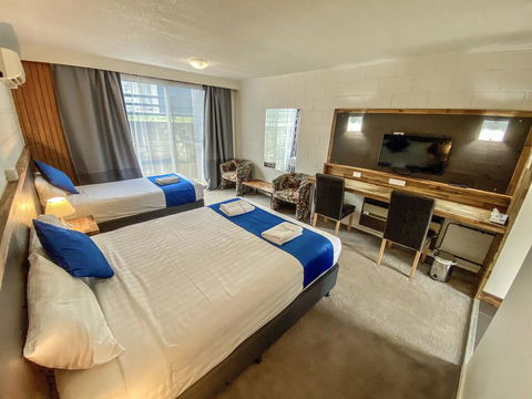 Snow Season Motor Inn - C Tourism 1
