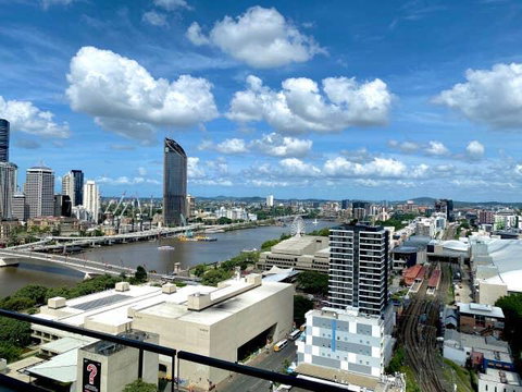 South Bank Riverside Sub Apartment - C Tourism 1