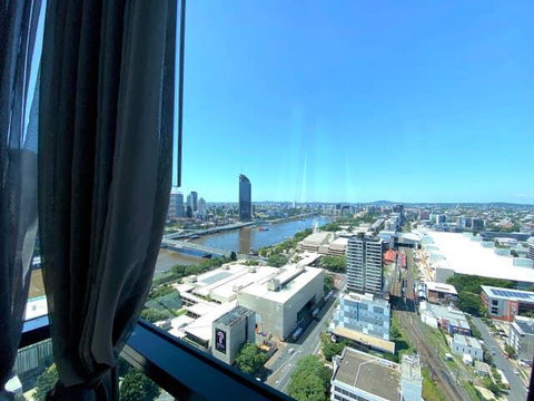 South Bank Riverside Sub Apartment - C Tourism 3