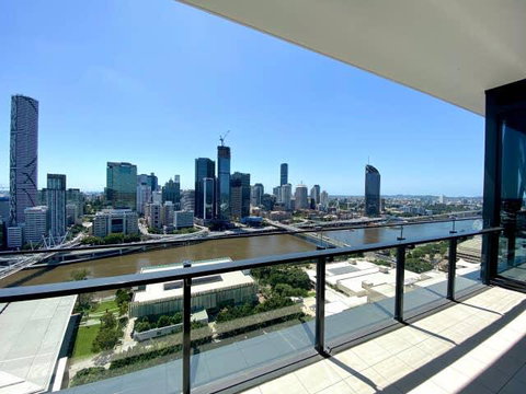South Bank Riverside Sub Apartment - C Tourism 2