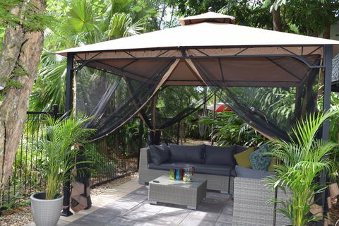South Pacific Bed & Breakfast - C Tourism 2