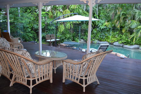 South Pacific Bed & Breakfast - C Tourism 0