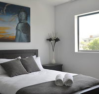 Spacious 2 Bed 2 Bath Unit - LUMA APARTMENTS - C Tourism