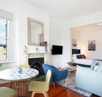 Spacious Studio With Balcony in Inner-City Glebe - C Tourism