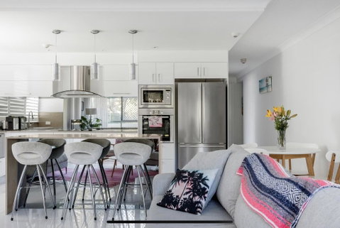 Stunning Burleigh Beach Apartment - C Tourism 0