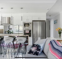 Stunning Burleigh Beach Apartment - C Tourism