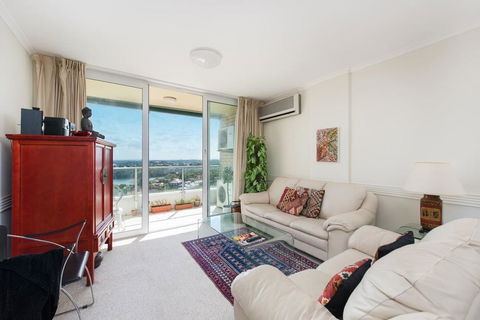 Stunning Harbour View Home! - C Tourism 0