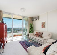 Stunning Harbour View Home - C Tourism