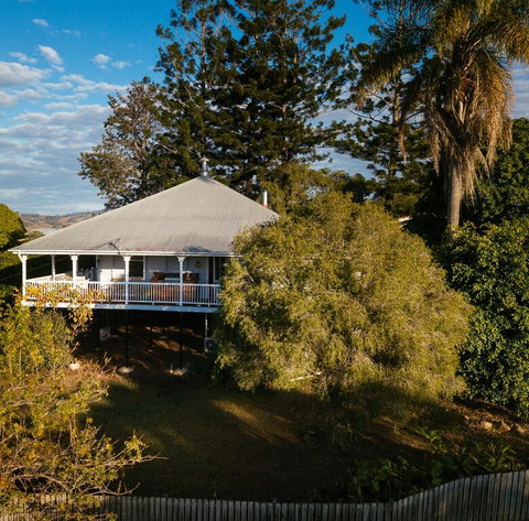 Stunning Queenslander - C Tourism 0